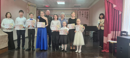 Участие в открытом зональном конкурсе «Шахтинская весна», номинация «струнно-смычковые инструменты»